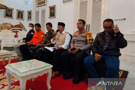 Bupati Cianjur Donasi Untuk Bencana Gempa Capai Rp Miliaran