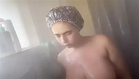 Bbw Si Fa La Doccia Xhamster