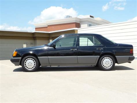 1990 Mb W124 300e Blackgray Garage Kept 2100 Peachparts Mercedes