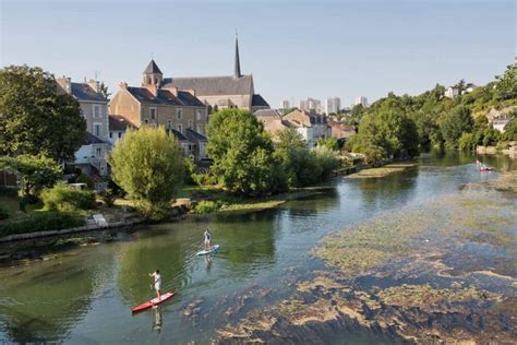 Explore The 10 Unmissable Stops In Poitiers