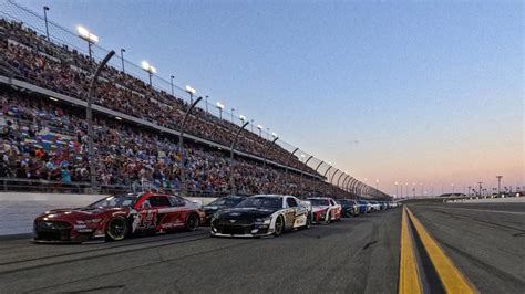 NASCAR Bucket List: Top 10 Tracks to Watch Cup Series Racing, Ranked