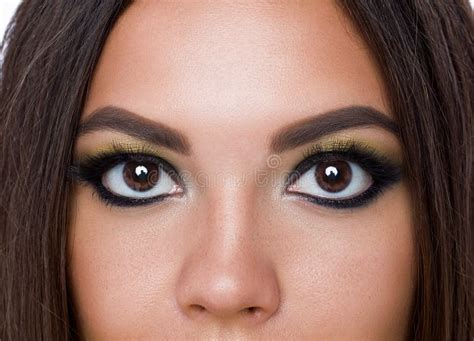 Beauty Portrait Of Nude Pretty Brunette Woman With Long Hair Evening Make Up Long Eyelashes