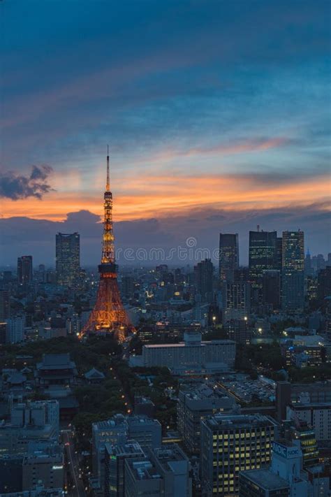 Tokyo, Japan Cityscape with Tokyo Tower at Twilight Editorial Stock ...