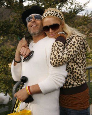 Paris Hilton Showing Her Perky Tits And Pussy To Paparazzi Porn Pictures XXX Photos Sex Images