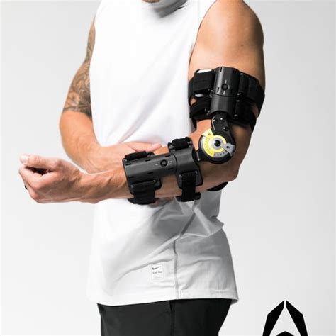 Aryse® Tru Range® Post Op Hinged Elbow Brace Daphco Medical Equipment