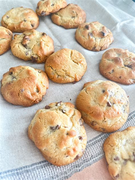 Ultimate Chocolate Chip Cookies The Sassy Barn