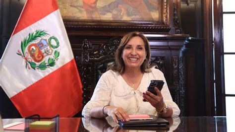 Perú Dina Boluarte Presentó A Su Gabinete De Ministros