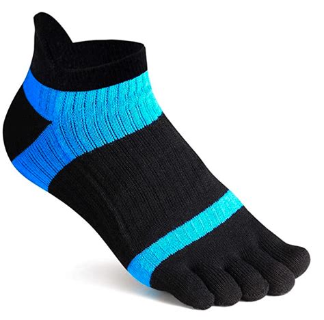 9 Best Toe Socks For Running Reviewed in 2022 | RunnerClick