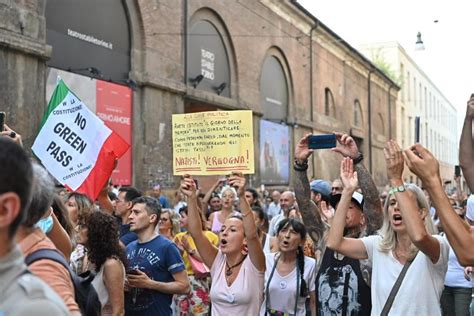 Green Pass No Grazie Domani Ioapro Torna In Piazza Saremo Mila