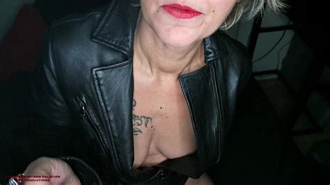 Bianca Naldy Naughty Crown Showing Off Her Delicious Body All Naked Cnn Amador