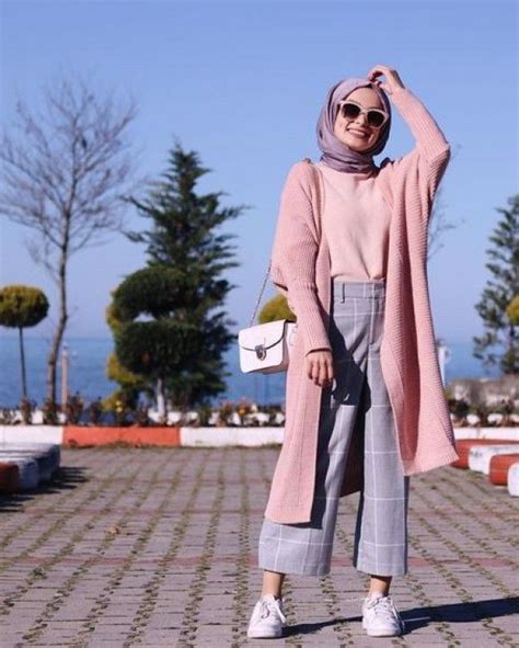 Fashion Hijab 2020 Remaja Hijabbatikgamiskebaya7