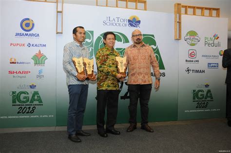 Ptba Raih Tiga Penghargaan Dari Indonesia Green Awards Pt Bukit