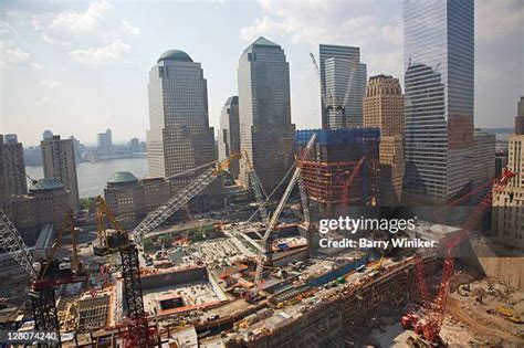 6,414 World Trade Center Construction Stock Photos, High-Res Pictures ...