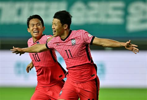 Video: Wolves star Hwang Hee-chan hits stunning goal for South Korea against Chile - Molineux News