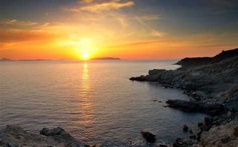 Folegandros Sunset: The 7 Best Spots | Take Me To Greece