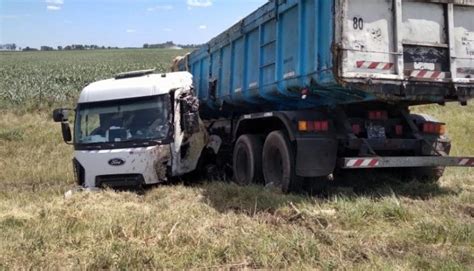 Un Joven De A Os Muri En Triple Choque Sobre La Ruta