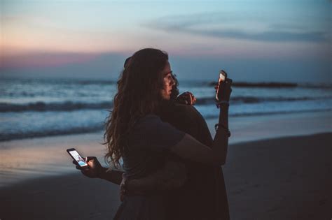 Consejos para desconectar del móvil durante las vacaciones de verano