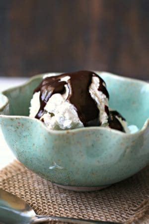Simple Hot Fudge Sauce Dairy Free The Pretty Bee