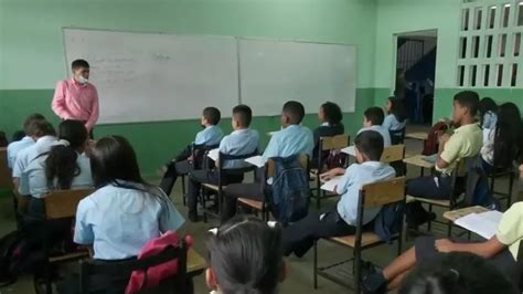 Protestas En Panam Meduca Anuncia Que Las Clases Seguir N Suspendidas