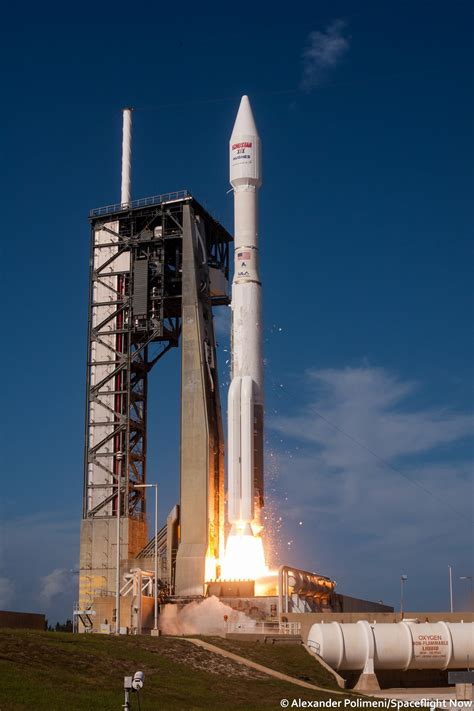 Photos Atlas 5 Launches Echostar 19 Broadband Satellite Spaceflight Now