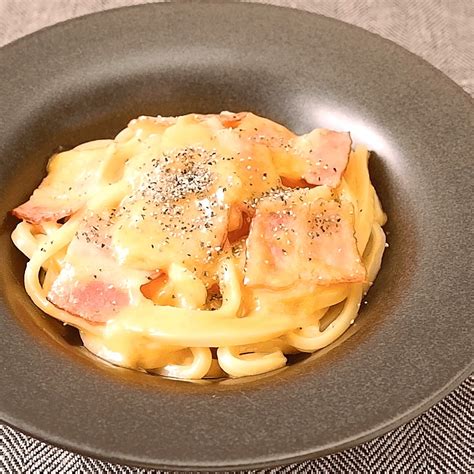 めんつゆで簡単 濃厚カルボナーラうどん 作り方・レシピ クラシル