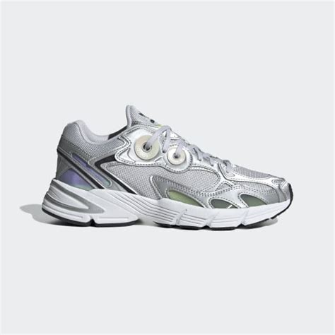 adidas Astir Shoes - Grey | adidas India