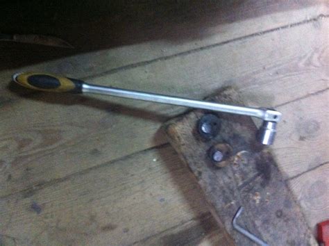 Развальные болты L200 — Mitsubishi L200 (4G), 2,5 л, 2008 года | своими ...