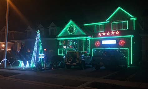 Best Christmas Light Displays In Brampton Mississauga And Area The