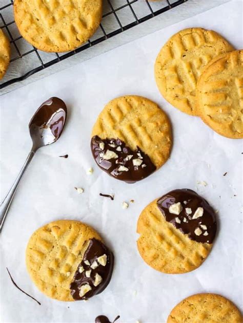 Chocolate Dipped Peanut Butter Cookies Story Delicious Little Bites