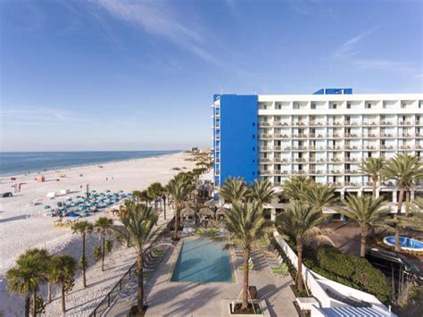 Hilton Clearwater Beach Resort in Clearwater (FL) - Room Deals, Photos ...