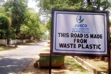 India : Building roads from Plastic Waste | Future Toads