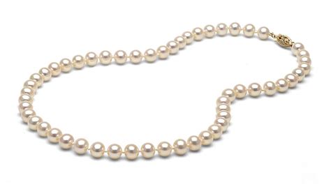 audrey-hepburn-pearl-necklace - Everything Audrey Hepburn