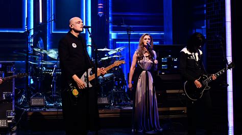 Watch Smashing Pumpkins Debut Two New Songs Neophyte And Harmageddon