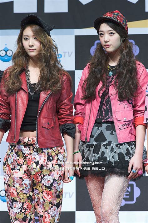 Fx Krystal And Sulli