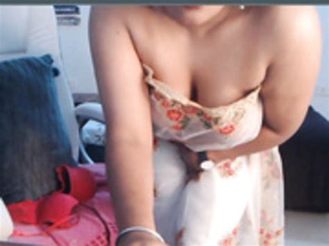 Adelle Full Nude Squirt Recording