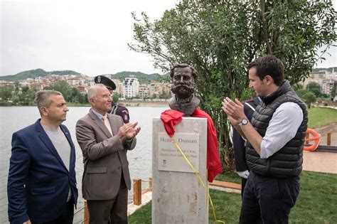 Rehabilitohet Moli Henry Dunant I Parkut T Liqenit T Tiran S