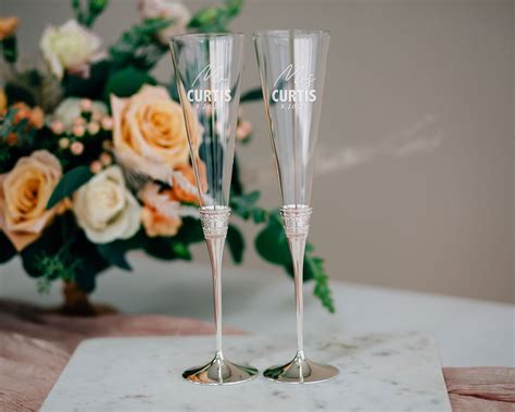 Personalized Vera Wang With Love Silver Champagne Flutes Set Etsy Cake Server Sets Engraved