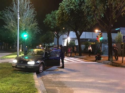 Tyreaction Alquiler de vehículos de escena coches y camaracar para