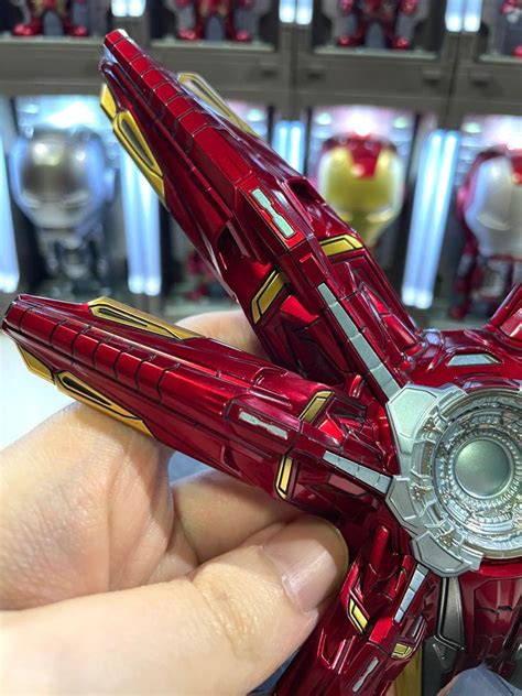 MARVEL AVENGERS END GAME HOT TOYS SCALE MMS D TONY STARK IRON MAN MK REFOCUSER