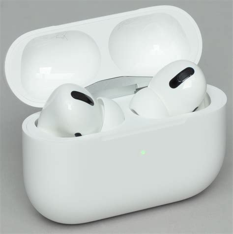 Обзор Bluetooth-наушников с активным шумоподавлением Apple AirPods Pro