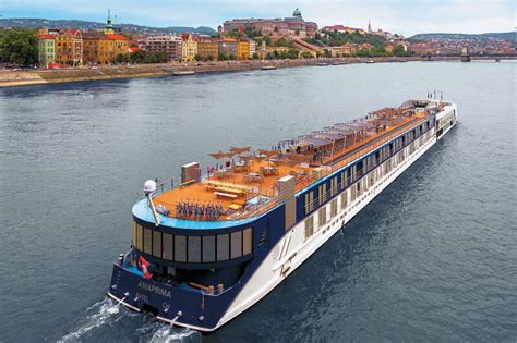 AmaWaterways Unveils 2024 Wine Enthusiast Itineraries With Special Wine