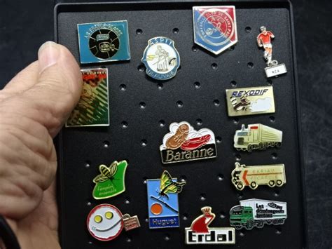 Collection De Pins Rares