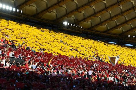 Roma complete sixth consecutive sold-out stadium for Lecce clash