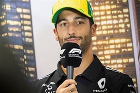 Zak Brown expecting big things from Ricciardo - Move FM News