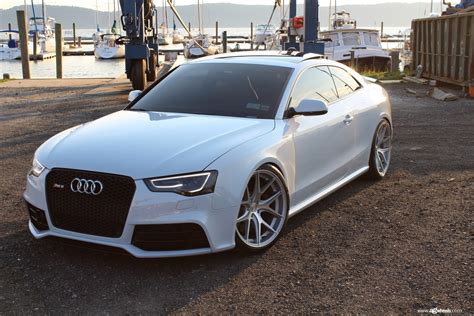 Audi Rs5 B8 White Avant Garde M580 Wheel Front