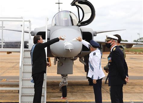 Veja Fotos Do Ca A Gripen Da Fab Apresentado Na Feira