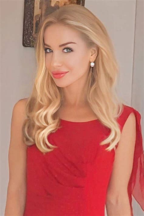 Beautiful Oksana Y O From Kiev With Blonde Hair Id Ladadate