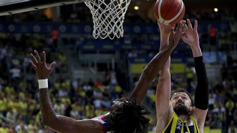 Anadolu Efes i mağlup eden Fenerbahçe basketbolda şampiyon oldu