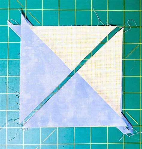 Make Flying Geese Quilt Blocks Using The Qiad Ruler