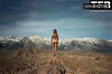 VAIL BLOOM Nude AZNude